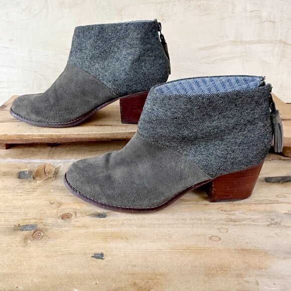 TOMS Leila Olive Suede/Herringbone‎ Tassel Back Ankle Boots - Women’s Size 9.5 - Picture 1 of 6